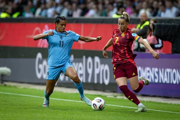 UWNL Germany vs Netherlands 30 05 25 Giulia Gwinn Nr 07, Germany vs Esmee Brugts Nr 11, Netherlands UWNL Germany vs Netherlands, Weserstadion on 30 05 25 Copyright: xBEAUTIFULxSPORTS MarioxM.xKobergx