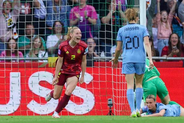 Sarai Linder Germany celebrates after scoring her teams third goal, UEFA Women s Nations League 2024 25 Grp A1 MD5, Germany and Netherlands, Weserstadion, May 30, 2025 in Bremen, Germany Photo by Marco Steinbrenner DeFodi Images Sarai Linder Germany celebrates after scoring her teams third goal, UEFA Women s Nations League 2024 25 Grp A1 MD5, Germany and Netherlands, Weserstadion, May 30, 2025 in Bremen, Germany Photo by Marco Steinbrenner DeFodi Images