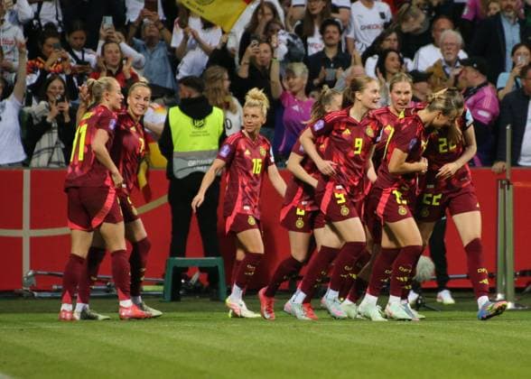 30 05 2025, xgrfx, Football UEFA Women s Nations League, Germany Netherlands v l Goal, Lea Schüller German Women s National Team DFL DFB REGULATIONS PROHIBIT ANY USE OF PHOTOGRAPHS as IMAGE SEQUENCES and or QUASI VIDEO Bremen