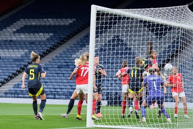UK: Scotland v Austria, UEFA Women‚Äôs Nations League at Hampden Park, Glasgow, Scotland on 30 May 2025: Pictured: Julia Hickelsberger-Fuller (Austria) heads home to make it 0-1 Glasgow Hampden Park Scotland Copyright: xAlexxToddx