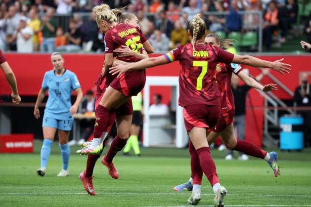 Bremen, Weserstadion, 30 05 25, GER, Women, UEFA WOMENS NATIONS LEAGUE 2024 2025, Germany Netherlands Picture Linda DALLMANN Germany cheers after her goal for 1 0 UEFA regulations prohibit any use of photographs as image sequences and or quasi video Bremen Germany
