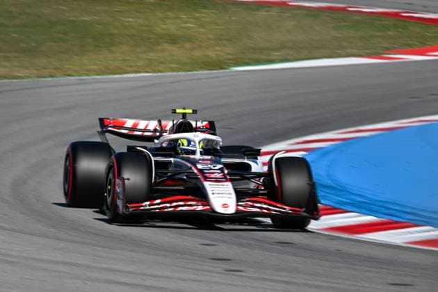 Formula 1 GP Barcelona Friday, 30 05 2025 Oliver Bearman 87, MoneyGram Haas F1 Team Formula 1 GP Barcelona Friday, 30 05 2025 Copyright: xBEAUTIFULxSPORTS Erlhofx