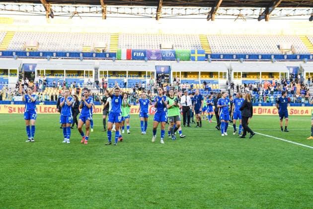 CALCIO - UEFA Nations League - UEFA Women s Nations League 2025 - Qualification - Italy vs Sweden Greetings to the Azzurre fans after UEFA Women s National League League A match between Italy and Sweden. Friday, May 30, 2025 at stadium Ennio Tardini in Parma. Parma Italy  Copyright: xIPAxSport ABACAx