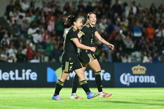 MEXICO VS URUGUAY INTERNATIONAL FRIENDLY MEXICO VS URUGUAY INTERNATIONAL FRIENDLY 30052025 PUEBLA, MEXICO Action photo of Charlyn Corral L and Carolina Quintero Jaramillio R of the Mexico female National Soccer Team celebrating after scoring a goal during inter- national friendly game against Uruguay, held at the Olympic Stadium of the BUAP at Puebla Mexico drew 2 2 Action photo of Charlyn Corral I and Carolina Quintero Jaramillo D of the Mexico female National Soccer Team celebrating after scoring a goal during international friendly game against Uruguay, held at the Estadio Olimpico de ka BUAP in Puebla Photo by IMAGENSHOP AGENCIA FOTOGRAFICA PUEBLA PUEBLA PUEBLA PUEBLA PUEBLA Copyright: xIMAGENSHOPxAGENCIAxFOTOGRAFICAx