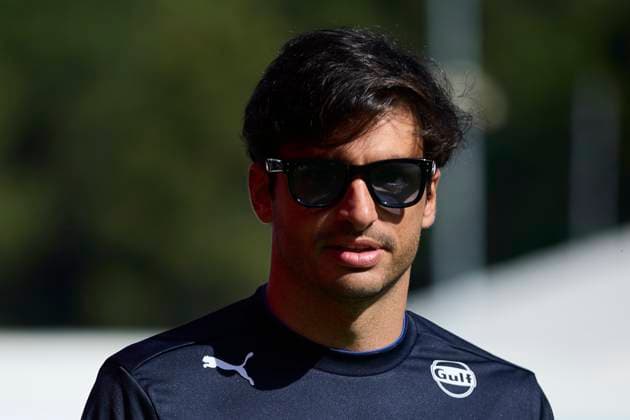 F1 Grand Prix of Spain - Qualifying Carlos Sainz of Spain and Williams arrive in the Paddock prior to final practice ahead of the F1 Grand Prix of Spain at Circuit de Barcelona-Catalunya on May 31, 2025, in Barcelona, Spain. Barcelona Circuit de Barcelona-Catalunya Catalunya Spain RL_F1GPESP2025_000438 Copyright: xRicardoxLarreinax