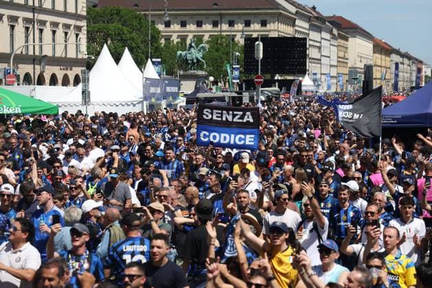 Football, CL Final in Munich, Paris St. Germain - Inter Milan, Fans and impressions