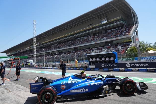 31 05 2025, Circuit de Catalunya, Barcelona, Formula 1 Aramco Spanish Grand Prix 2025 , in the picture Carlos Sainz Jr ESP , Atlassian Williams Racing Photo by Hasan Bratic DeFodi Images