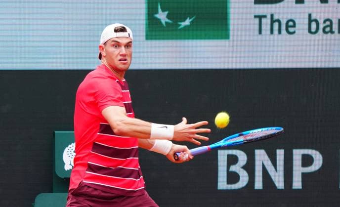 Jack Draper in third round action French Open Tennis, Day Seven, Tennis, Roland Garros, Paris, France - 31 May 2025 EDITORIAL USE ONLY No use with unauthorised audio, video, data, fixture lists, club league logos or live services. Online in-match use limited to 120 images, no video emulation. No use in betting, games or single club league player publications. Copyright: xJavierxGarcia Shutterstockx 15330912u