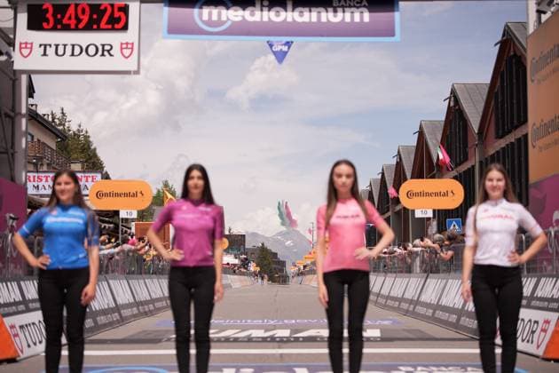 Tricolor arrows and the four Giro jerseys during the stage 20 of the Giro d™Italia from Verres to Sestriere (Via Lattea), Italy - Saturday, May 31, 2025. - cycling.  Copyright: xMarcoxAlpozzi LaPressex