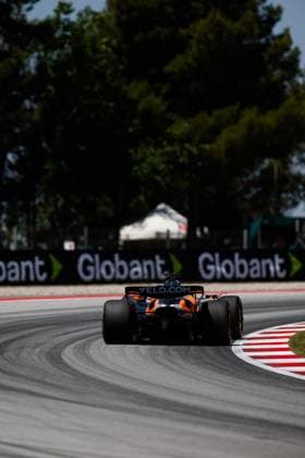 F1 - SPANISH GRAND PRIX 2025 81 PIASTRI Oscar (aus), McLaren F1 Team MCL39, action during the Formula 1 Aramco Gran Premio de Espana 2025, Spanish Grand Prix 2025, 9th round of the 2025 FIA Formula One World Championship, WM, Weltmeisterschaft from May 30 to June 1, 2025 on the Circuit de Barcelona-Catalunya, in Montmelo, Spain - MontmeloSpain  Copyright: xJavierxJimenezx