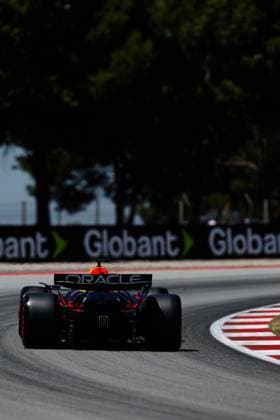 F1 - SPANISH GRAND PRIX 2025 01 VERSTAPPEN Max (nld), Red Bull Racing RB21, action during the Formula 1 Aramco Gran Premio de Espana 2025, Spanish Grand Prix 2025, 9th round of the 2025 FIA Formula One World Championship, WM, Weltmeisterschaft from May 30 to June 1, 2025 on the Circuit de Barcelona-Catalunya, in Montmelo, Spain - MontmeloSpain  Copyright: xJavierxJimenezx
