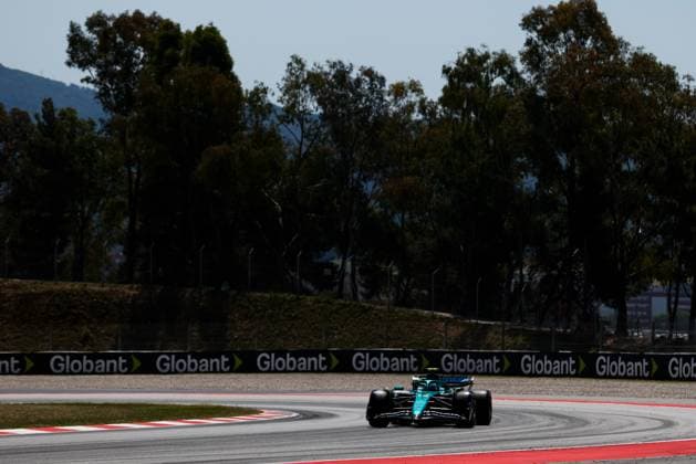 F1 - SPANISH GRAND PRIX 2025 14 ALONSO Fernando (spa), Aston Martin F1 Team AMR24, action during the Formula 1 Aramco Gran Premio de Espana 2025, Spanish Grand Prix 2025, 9th round of the 2025 FIA Formula One World Championship, WM, Weltmeisterschaft from May 30 to June 1, 2025 on the Circuit de Barcelona-Catalunya, in Montmelo, Spain - MontmeloSpain  Copyright: xJavierxJimenezx