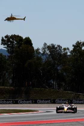 F1 - SPANISH GRAND PRIX 2025 30 LAWSON Liam (nzl), Visa Cash App RB F1 Team VCARB02, action during the Formula 1 Aramco Gran Premio de Espana 2025, Spanish Grand Prix 2025, 9th round of the 2025 FIA Formula One World Championship, WM, Weltmeisterschaft from May 30 to June 1, 2025 on the Circuit de Barcelona-Catalunya, in Montmelo, Spain - MontmeloSpain  Copyright: xJavierxJimenezx