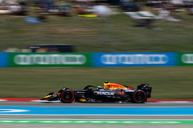 Yuki Tsunoda Oracle Red Bull Racing, Japan, 22 in RB21, ESP, Formula 1 World Championship, Aramco Grand Prix of Spain, Circuit de Barcelona Catalunya, Free Practice, 2025 season, 31 05 2025 ESP, Formula 1 World Championship, Aramco Grand Prix of Spain, Circuit de Barcelona Catalunya, Free Practice, 2025 season, 31 05 2025 Barcelona Copyright: xEibner-Pressefoto Memmlerx EP_MMR
