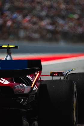 F1 - SPANISH GRAND PRIX 2025 44 HAMILTON Lewis (gbr), Scuderia Ferrari SF-25, action during the Formula 1 Aramco Gran Premio de Espana 2025, Spanish Grand Prix 2025, 9th round of the 2025 FIA Formula One World Championship, WM, Weltmeisterschaft from May 30 to June 1, 2025 on the Circuit de Barcelona-Catalunya, in Montmelo, Spain - MontmeloSpain  Copyright: xCharlyxLopezx