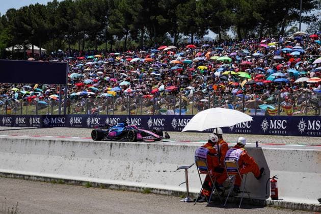 F1 - SPANISH GRAND PRIX 2025 10 GASLY Pierre (fra), Alpine F1 Team A525, action during the Formula 1 Aramco Gran Premio de Espana 2025, Spanish Grand Prix 2025, 9th round of the 2025 FIA Formula One World Championship, WM, Weltmeisterschaft from May 30 to June 1, 2025 on the Circuit de Barcelona-Catalunya, in Montmelo, Spain - MontmeloSpain  Copyright: xFLORENTxGOODENx