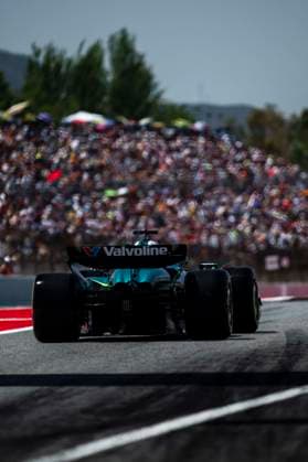 F1 - SPANISH GRAND PRIX 2025 18 STROLL Lance (can), Aston Martin F1 Team AMR25, action during the Formula 1 Aramco Gran Premio de Espana 2025, Spanish Grand Prix 2025, 9th round of the 2025 FIA Formula One World Championship, WM, Weltmeisterschaft from May 30 to June 1, 2025 on the Circuit de Barcelona-Catalunya, in Montmelo, Spain - MontmeloSpain  Copyright: xCharlyxLopezx