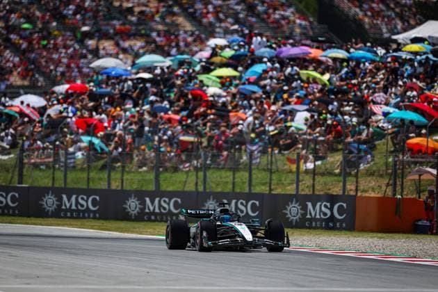 F1 - SPANISH GRAND PRIX 2025 63 RUSSELL George (gbr), Mercedes AMG F1 Team W16, action during the Formula 1 Aramco Gran Premio de Espana 2025, Spanish Grand Prix 2025, 9th round of the 2025 FIA Formula One World Championship, WM, Weltmeisterschaft from May 30 to June 1, 2025 on the Circuit de Barcelona-Catalunya, in Montmelo, Spain - MontmeloSpain  Copyright: xFLORENTxGOODENx