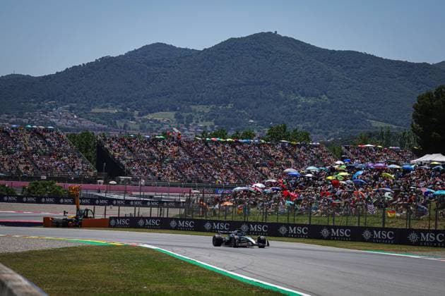 F1 - SPANISH GRAND PRIX 2025 63 RUSSELL George (gbr), Mercedes AMG F1 Team W16, action during the Formula 1 Aramco Gran Premio de Espana 2025, Spanish Grand Prix 2025, 9th round of the 2025 FIA Formula One World Championship, WM, Weltmeisterschaft from May 30 to June 1, 2025 on the Circuit de Barcelona-Catalunya, in Montmelo, Spain - MontmeloSpain  Copyright: xFLORENTxGOODENx