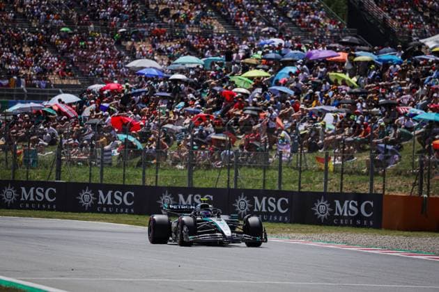 F1 - SPANISH GRAND PRIX 2025 12 KIMI ANTONELLI Andrea (ita), Mercedes AMG F1 Team W16, action during the Formula 1 Aramco Gran Premio de Espana 2025, Spanish Grand Prix 2025, 9th round of the 2025 FIA Formula One World Championship, WM, Weltmeisterschaft from May 30 to June 1, 2025 on the Circuit de Barcelona-Catalunya, in Montmelo, Spain - MontmeloSpain  Copyright: xFLORENTxGOODENx