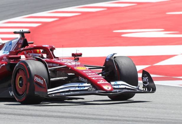 F1 Grand Prix of Spain - Qualifying Charles Leclerc of Scuderia Ferrari HP drives the Ferrari SF-25 during Practice 3 for the Formula 1 Aramco Grand Prix of Spain at Circuit de Barcelona-Catalunya in Barcelona, Spain, on May 31, 2025. Barcelona Barcelona Spain  Copyright: xUrbanandsportx originalFilename:urbanandsport-formula1250531_npLvg.jpg
