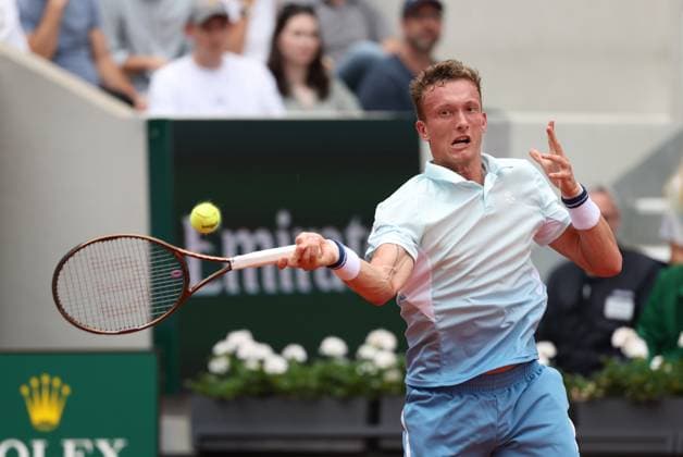 ROLAND GARROS 2025 Thierry Larret MAXPPP - PARIS (75) 31 05 2025 Thierry Larret Maxppp. Tennis. Roland Garros 2025. Internationaux de France de tennis. Stade Roland Garros, Paris (75). Le 31 mai 2025. Court Suzanne Lenglen : Jannik SINNER (ITA) vs Jiri LEHECKA (CZE) PARIS (75) STADE ROLAND GARROS PARIS ILE DE FRANCE FRANCE  Copyright: xMAXPPPxThierryxLarretx TLR202505317320 TLR202505317320