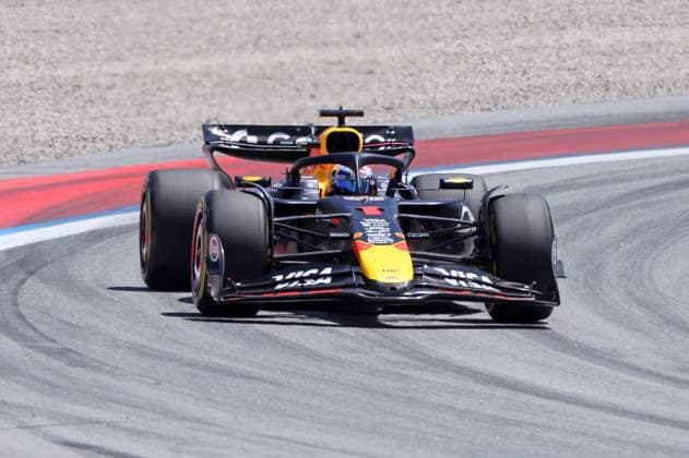 F1 Grand Prix of Spain - Qualifying Max Verstappen of Oracle Red Bull Racing drives the Red Bull RB21 Honda during Practice 3 for the Formula 1 Aramco Grand Prix of Spain at Circuit de Barcelona-Catalunya in Barcelona, Spain, on May 31, 2025. Barcelona Barcelona Spain  Copyright: xUrbanandsportx originalFilename:urbanandsport-formula1250531_npwWe.jpg