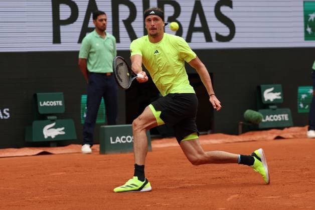 ROLAND GARROS 2025 Thierry Larret MAXPPP - PARIS (75) 31 05 2025 Thierry Larret Maxppp. Tennis. Roland Garros 2025. Internationaux de France de tennis. Stade Roland Garros, Paris (75).Le 31 mai 2025. Court Philippe Chatrier : Alexander ZVEREV (GER) vs Flavio COBOLLI ( ITA) PARIS (75) STADE ROLAND GARROS PARIS ILE DE FRANCE FRANCE  Copyright: xMAXPPPxThierryxLarretx TLR202505317461 TLR202505317461