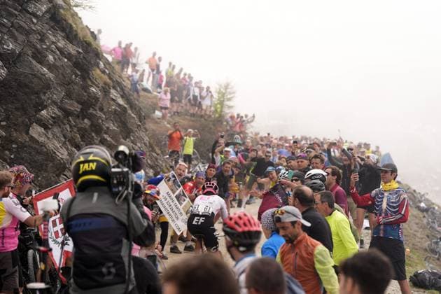 Carapaz Richard of Ef Education - Easypost during the stage 20 of the Giro d™Italia from Verres to Sestriere (Via Lattea), Italy - Saturday, May 31, 2025. - cycling.  Copyright: xFabioxFerrari LaPressex