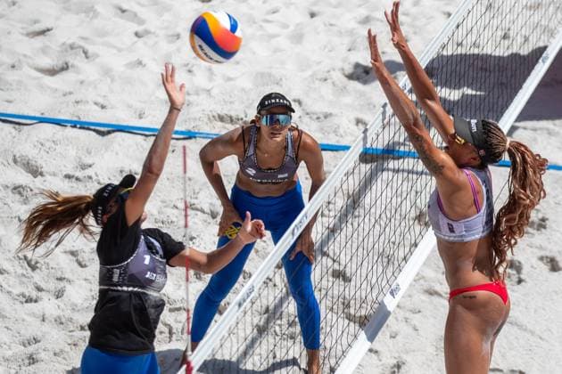 Pro Tour Beach volleyball, Beachvolleyball tournament, category Elite, took place in Ostrava, Czech Republic, on May 31, 2025. Melissa Humana-Paredes and Brandie Wilkerson (right) of Canada vs. Vitoria De Souza Rodrigues (left) and Hegeile Almeida dos Santos (centre) of Brazil. (CTKxPhoto VladimirxPrycek) CTKPhotoP2025053102754  CTKPhotoP2025053102754