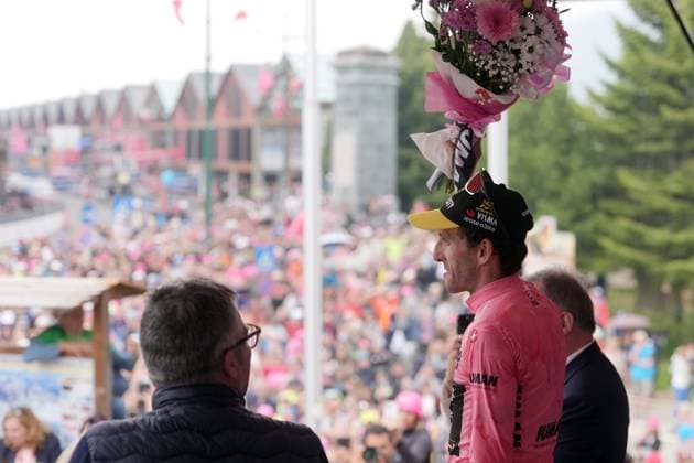 Yates Simon Philip of Team Visma Lease A Bike pink jersey on the podium during the stage 20 of the Giro d™Italia from Verres to Sestriere (Via Lattea), Italy - Saturday, May 31, 2025. - cycling.  Copyright: xGianxMattiaxD Alberto LaPressex
