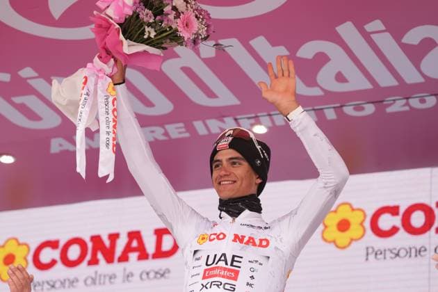 Del Toro Romero Isaac of Uae Team Emirates Xrg white jersey on the podium during the stage 20 of the Giro d™Italia from Verres to Sestriere (Via Lattea), Italy - Saturday, May 31, 2025. - cycling.  Copyright: xMassimoxPaolone LaPressex