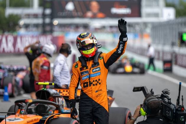 Oscar Piastri McLaren Formula 1 Team, Australia, 81 celebrates pole position and grid position 1 at Parc Ferme, ESP, Formula 1 World Championship, Aramco Grand Prix of Spain, Circuit de Barcelona Catalunya, Qualifying, 2025 season, 31 05 2025 ESP, Formula 1 World Championship, Aramco Grand Prix of Spain, Circuit de Barcelona Catalunya, Qualifying, 2025 season, 31 05 2025 Barcelona Copyright: xEibner-Pressefoto Memmlerx EP_MMR