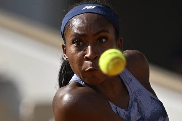2025 Roland-Garros - Day 7 PARIS, FRANCE - MAY 31: Coco Gauff of United States plays against Marie Bouzkova of Czechia during the Women s Singles Third Round match on Day Seven of the 2025 French Open at Roland Garros on May 31, 2025 in Paris, France. Burak Akbulut Anadolu Paris France. Editorial use only. Please get in touch for any other usage.  Copyright: x2025xAnadoluxBurakxAkbulutx