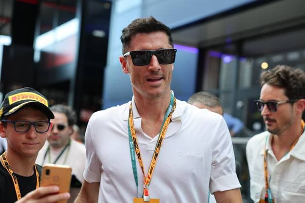 Robert Lewandowski, Football player, FC Barcelona, Qualifying, ESP, Formula 1 World Championship, Aramco Grand Prix of Spain, Circuit de Barcelona Catalunya, 2025 season, 31 05 2025 ITA, Formula 1 World Championship, Spanish Grand Prix, 31 05 2024 Barcelona Copyright: xEibner-Pressefoto AnnikaxGrafx EP_AGF