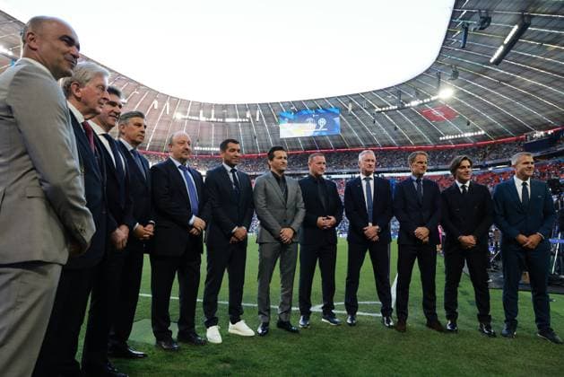 The Former football manager Roy Hodgson, Rafael Benitez, Vincenzo Montella pose with other prior managers and players to the 2024 2025 Champions League Final football match between PSG and Internazionale at Munich Football Arena stadium in Munich (Germany), May 31st, 2025. CesarexPurini