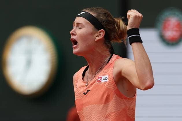 May 31, 2025, Paris, Celestynow, France: MARIE BOUZKOVA of Czech Republic during the match against Coco Gauff of USA in the third round of the French Open 2025 at Roland Garros in Paris. Bouzkova lost 1:6, 6:7 Paris France - ZUMAc278 20250531_zsp_c278_042 Copyright: xMarcinxCholewinskix