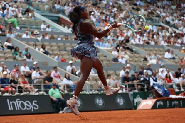 May 31, 2025, Paris, Celestynow, France: COCO GAUFF of USA during the match against Marie Bouzkova of Czech Republic in the third round of the French Open 2025 at Roland Garros in Paris. Gauff won 6:1, 7:6 Paris France - ZUMAc278 20250531_zsp_c278_047 Copyright: xMarcinxCholewinskix