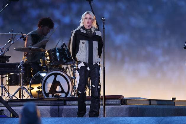 Linkin Park perform Paris Saint-Germain v Inter Milan, UEFA Champions League Final, Football, Allianz Arena, Munich, Germany - 31 May 2025 EDITORIAL USE ONLY No use with unauthorised audio, video, data, fixture lists, club league logos or live services. Online in-match use limited to 120 images, no video emulation. No use in betting, games or single club league player publications. Copyright: xMichaelxZemanek Shutterstockx 15330931af