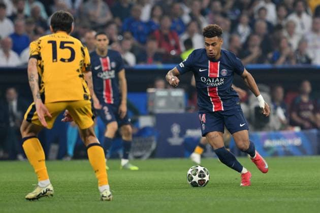 Foto IPP Roberto Ramaccia Monaco di Baviera 31 05 2025 Calcio Champions League 2024 2025 - Finale - Inter-Paris Saint Germain PSG nella foto Desire Doue, Francesco Acerbi Italy Photo Press - World Copyright Monaco italy Germania ITALY  Copyright: xR4924_italyphotopressx