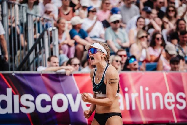 Beach volleyball men Allianz German Beach Tour 2025 Tourstop Hamburg 31 05 2025 Lea Kunst cheers Hamburg Active City Arena Heiligengeistf Hamburg Germany