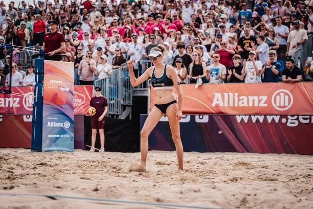 Beach volleyball men Allianz German Beach Tour 2025 Tourstop Hamburg 31 05 2025 Sarah Schulz cheers Hamburg Active City Arena Heiligengeistf Hamburg Germany