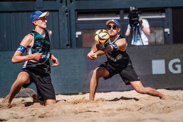 Beach volleyball men Allianz German Beach Tour 2025 Tourstop Hamburg 31 05 2025 f l Momme Lorenz and Tilo Rietschel at the Hamburg Active City Arena Heiligengeistf Hamburg Germany