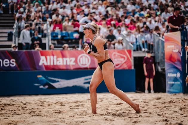 Beach volleyball men Allianz German Beach Tour 2025 Tourstop Hamburg 31 05 2025 Melanie Paul cheers Hamburg Active City Arena Heiligengeistf Hamburg Germany