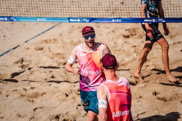Beach volleyball men Allianz German Beach Tour 2025 Tourstop Hamburg 31 05 2025 f l Manuel Harms and Yannick Harms Hamburg Active City Arena Heiligengeistf Hamburg Germany