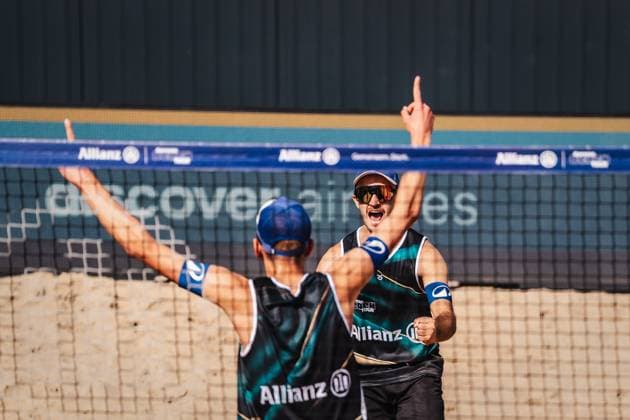Beach volleyball men Allianz German Beach Tour 2025 Tourstop Hamburg 31 05 2025 v l Momme Lorenz and Tilo Rietschel cheer Hamburg Active City Arena Heiligengeistf Hamburg Germany