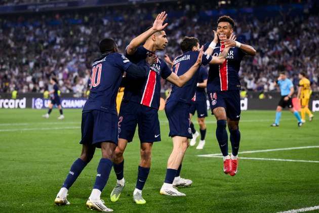 Paris Saint-Germain FC v FC Internazionale - UEFA Champions League Achraf Hakimi of Paris Saint-Germain celebrates with Ousmane Dembele, Khvicha Kvaratskhelia and Desire Doue of Paris Saint-Germain after scoring a goal during the UEFA Champions League final football match between Paris Saint-Germain FC and FC Internazionale. Munich Germany Copyright: xNicoloxCampox