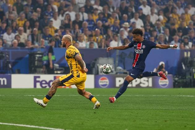 PSG s Desire Doue scores a goal during the 2025 Soccer Champions League Final Match between Paris Saint-Germain FC vs Inter - Internazionale at the Munich Football Arena in Munich, Germany, 31 May 2025  Copyright: xFabrizioxCarabelli IPAxSportx xipa-agency.netx xx IPA_58462687 IPA_Agency_IPA58462687