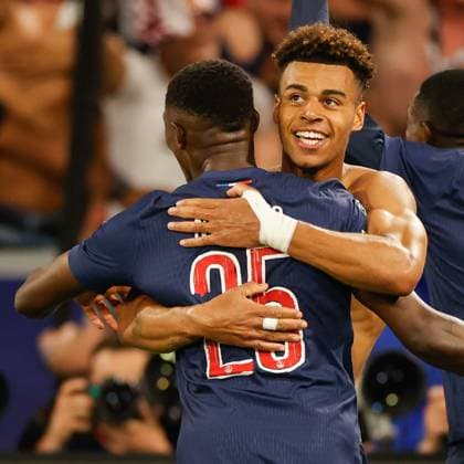 MUNCHEN, 31-05-2025, Allianz Arena, UEFA Champions League season 2024 2025, Match between Paris Saint Germain and Inter Milan. Paris Saint-Germain player Desire Doue scores the 3-0 and celebrate his goal with Paris Saint-Germain player Nuno Mendes PSG - Inter Milan (CL Final)  x29557355x Copyright: