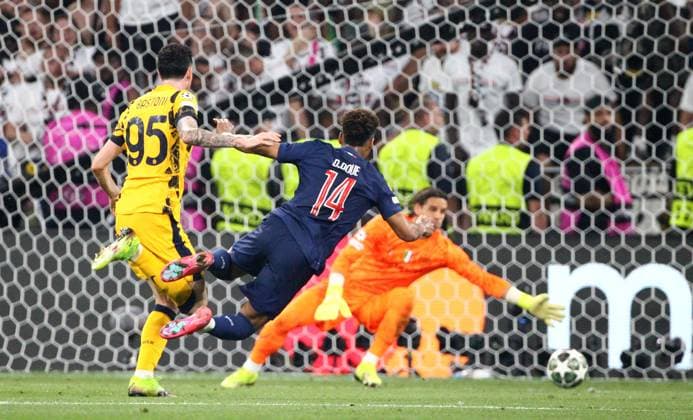 Doue Tor 3-0 , Paris Saint Germain PSG-Fc Inter Mailand , Final UEFA Champions League , Fußball , in der Allianz Arena Stadion , München , Bayern , Deutschland . Mai 31, 2025 . Photo by: Davide Elias Ipa Photo Pressefoto DENL Copyright: xDavidexEliasx